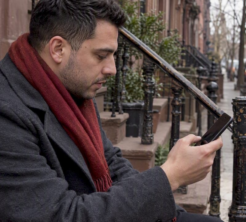 NYC customer checking a delivery text